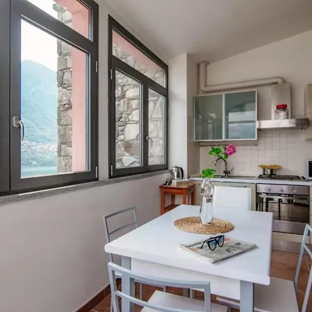 Riflessi Sul - Alba * Laglio