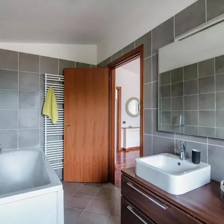 Riflessi Sul - Alba *