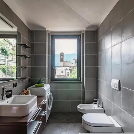 Apartman Riflessi Sul - Alba Laglio